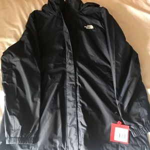North Face Raincoat - Women Resolve Parka